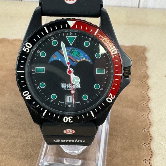 Vintage Wilson/Gemini Moon Phase sports watch - Picture 4 of 10